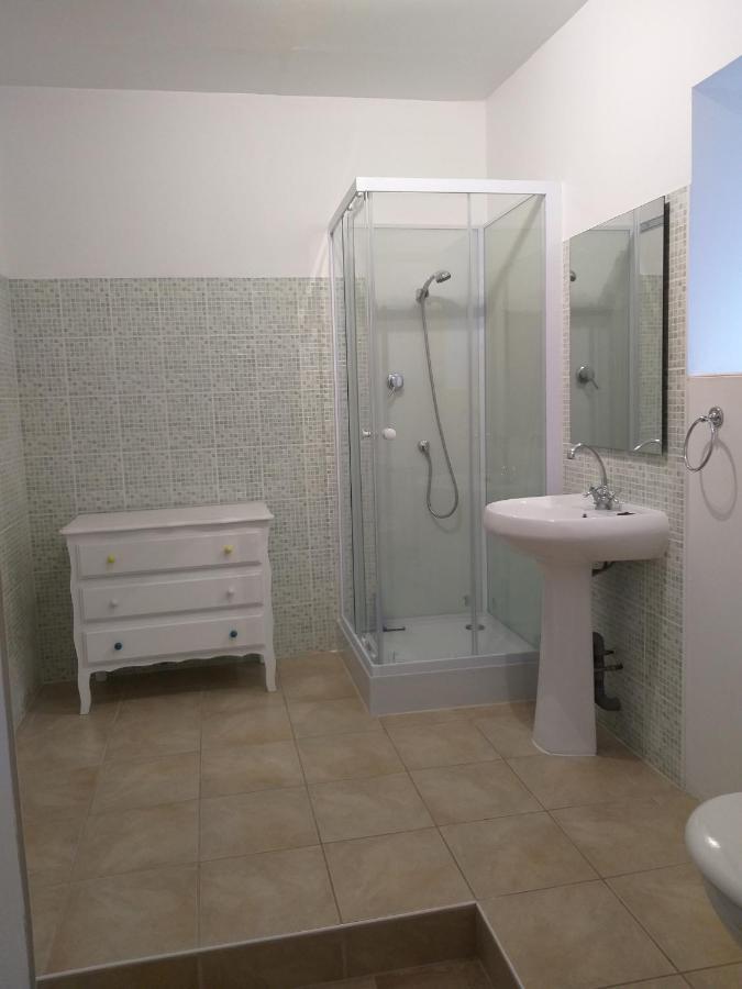 La Laujere Ivie - Gite & Piscine Privative Saint-Hilaire-du-Bois  Bagian luar foto
